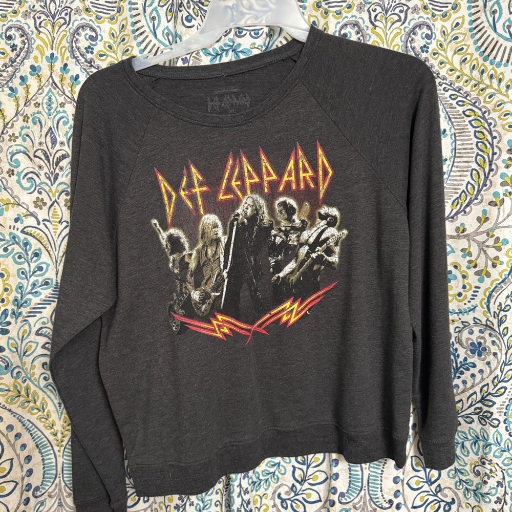 Def Leppard Graphic Sweatshirt